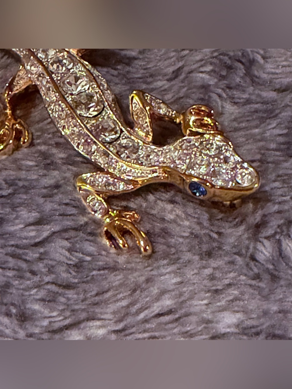 Gold-Tone Crystal Gecko Brooch Blue Eyes